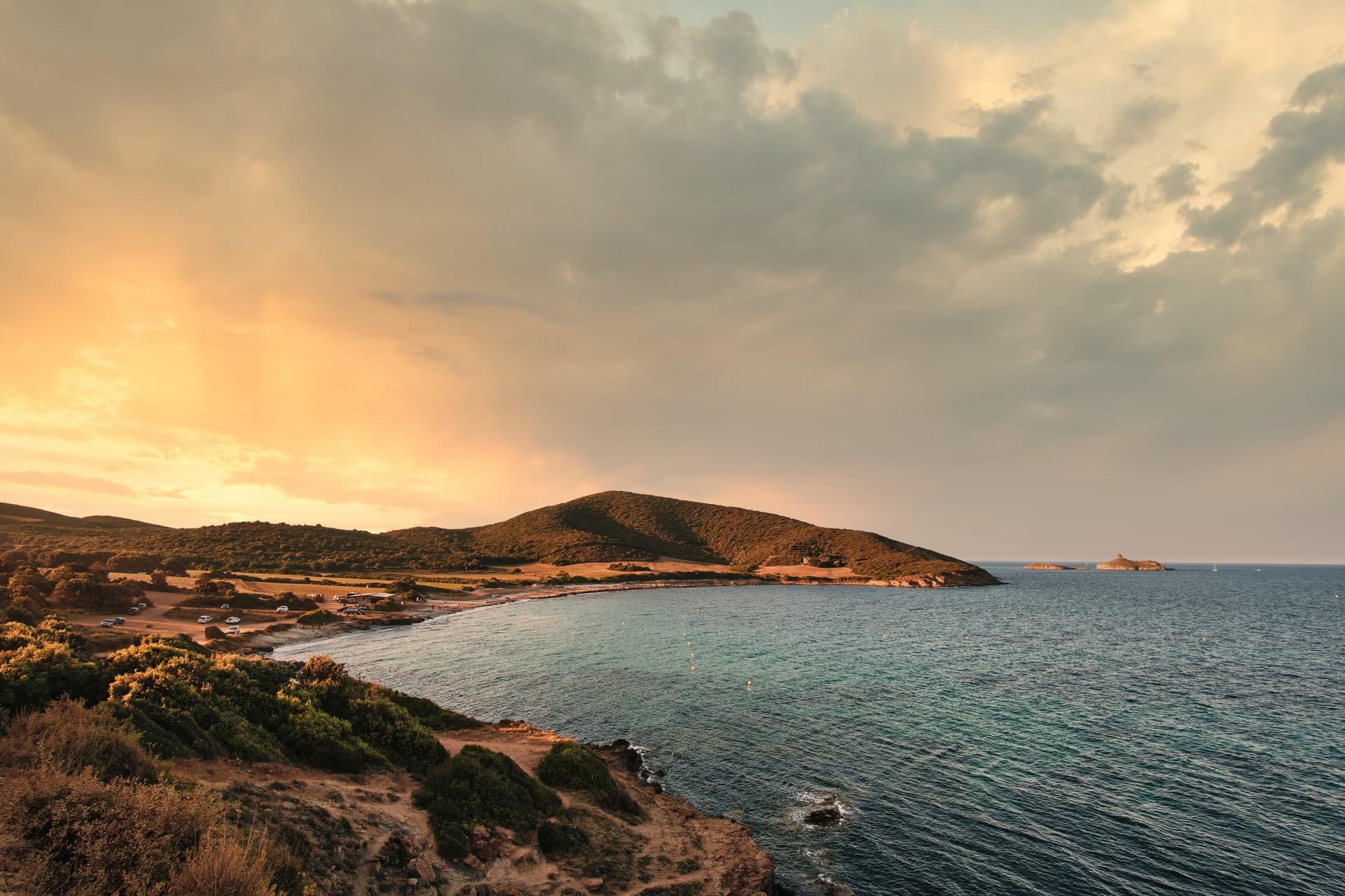plage tamarone shutterstock 1723878136